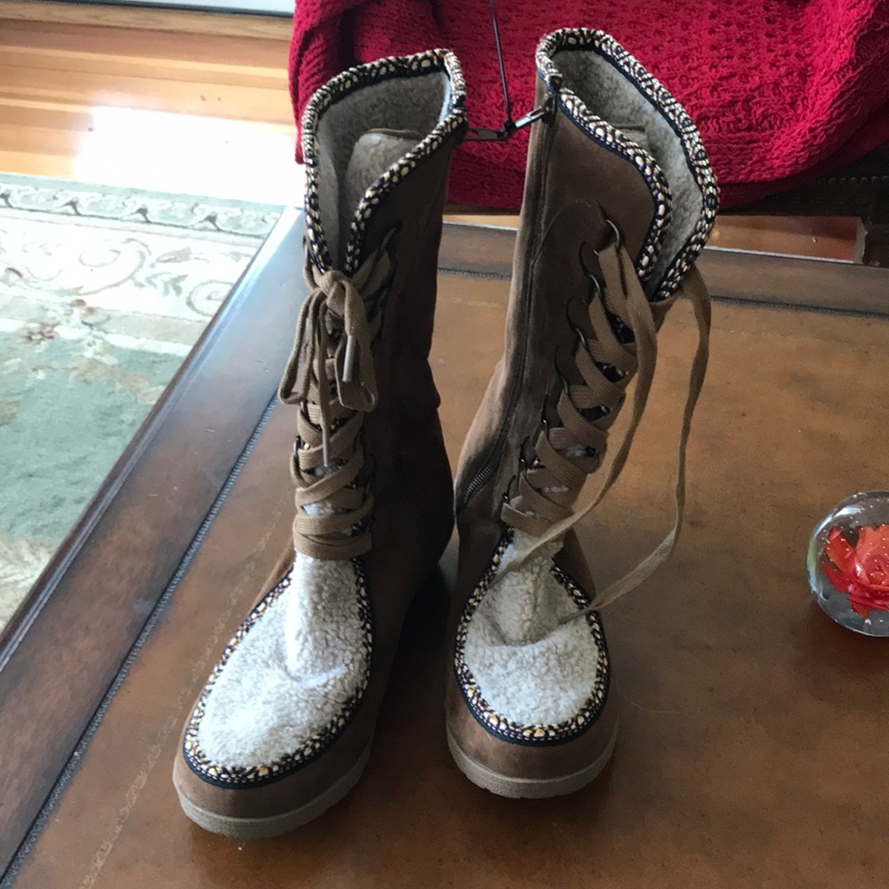 PS🤍NYC Boots size 5